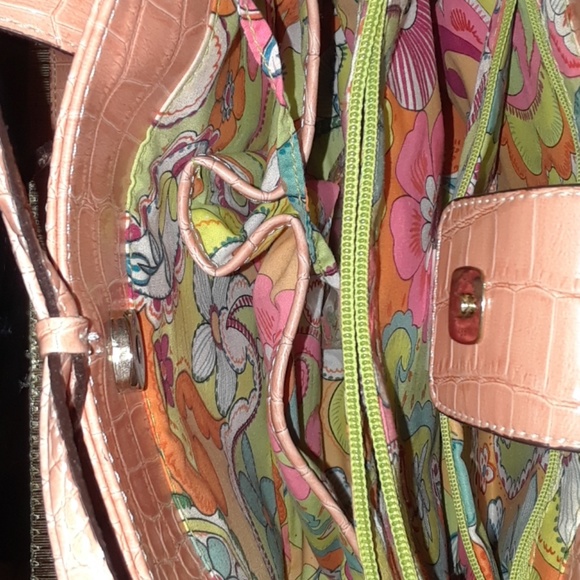 Liz Claiborne Peach Straw Bag - Picture 4 of 4